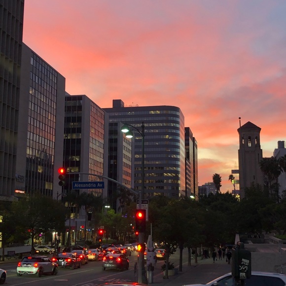 Meet your Posher, Laurel - Picture 1 of 1